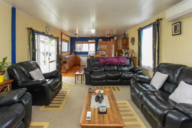 Photo of property in 10 Nelson Street, Waipukurau, 4200