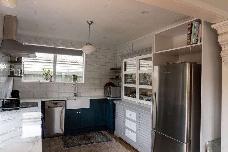 Photo of property in 2/144 Main North Road, Papanui, Christchurch, 8052