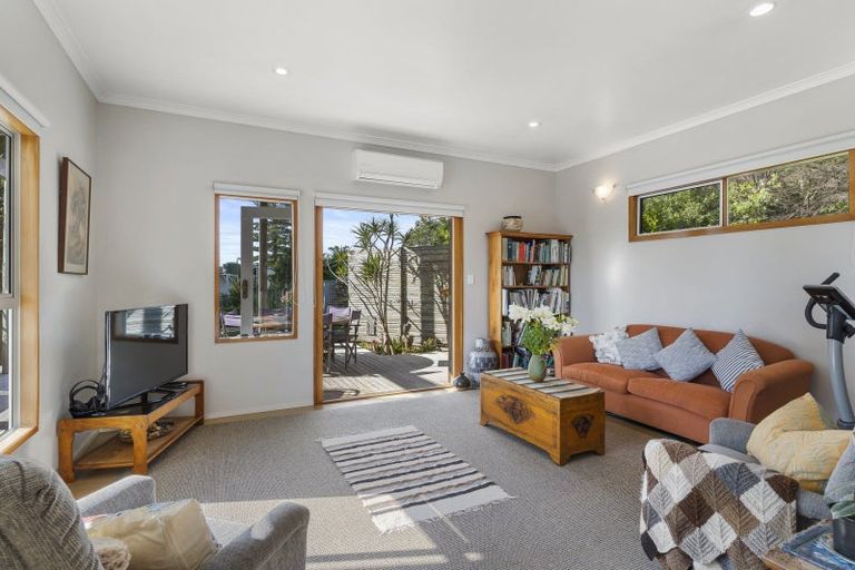 Photo of property in 26 Patui Avenue, Ngarimu Bay, Thames, 3575