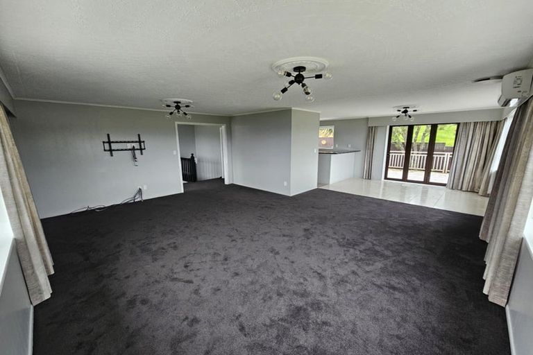 Photo of property in 179 Miromiro Road, Normandale, Lower Hutt, 5010