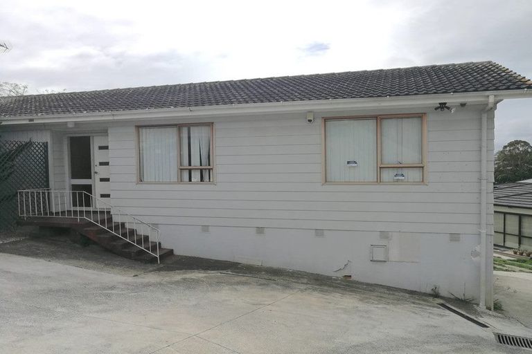 Photo of property in 43 Catkin Crescent, Papatoetoe, Auckland, 2025
