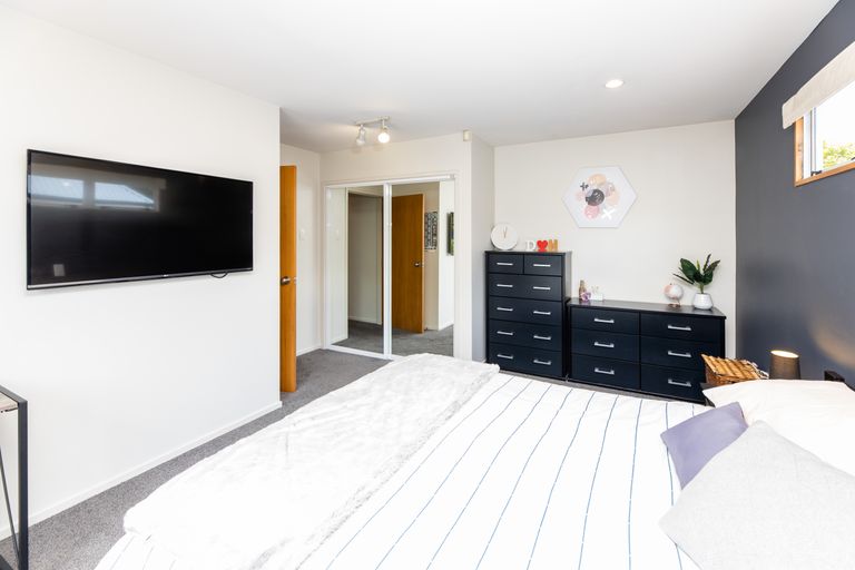 Photo of property in 1/725 Main Road North, Belfast, Christchurch, 8051