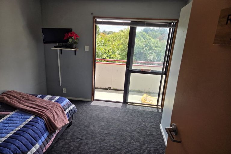 Photo of property in 518 Linwood Avenue, Woolston, Christchurch, 8062