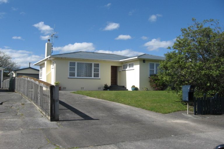 Photo of property in 19 Kingston Street, Awapuni, Palmerston North, 4412
