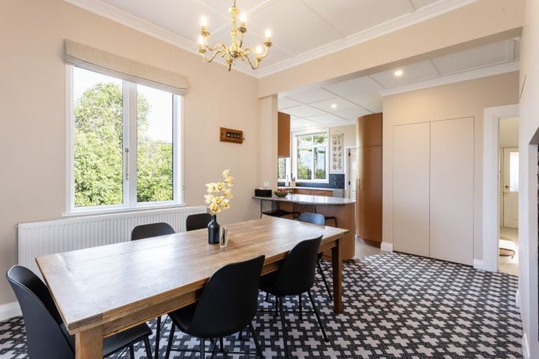 Photo of property in 75 Eglinton Road, Mornington, Dunedin, 9011