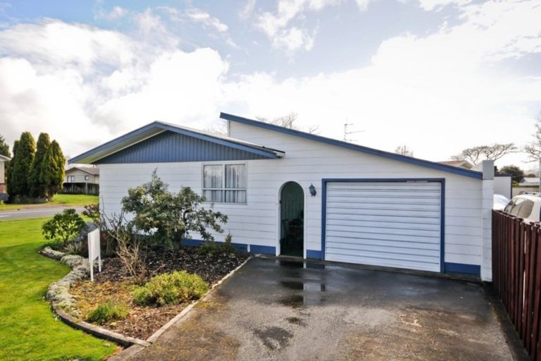 Photo of property in 8 Sherwood Drive, Pukete, Hamilton, 3200