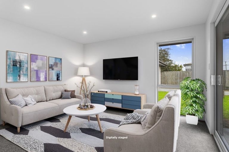 Photo of property in 18 Grey View Grove, Rangiora, 7400