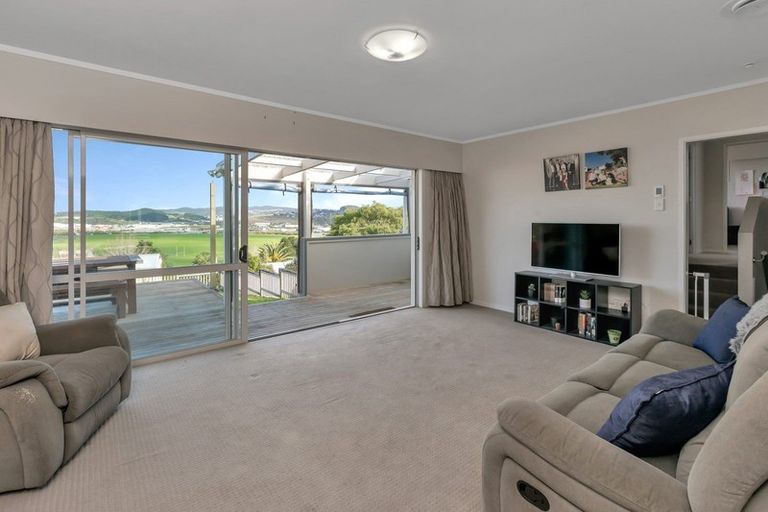 Photo of property in 15 Tanekaha Drive, Parahaki, Whangarei, 0112