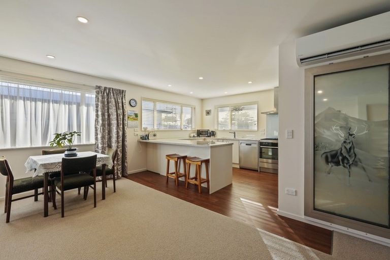 Photo of property in 30 Palmers Road, New Brighton, Christchurch, 8083