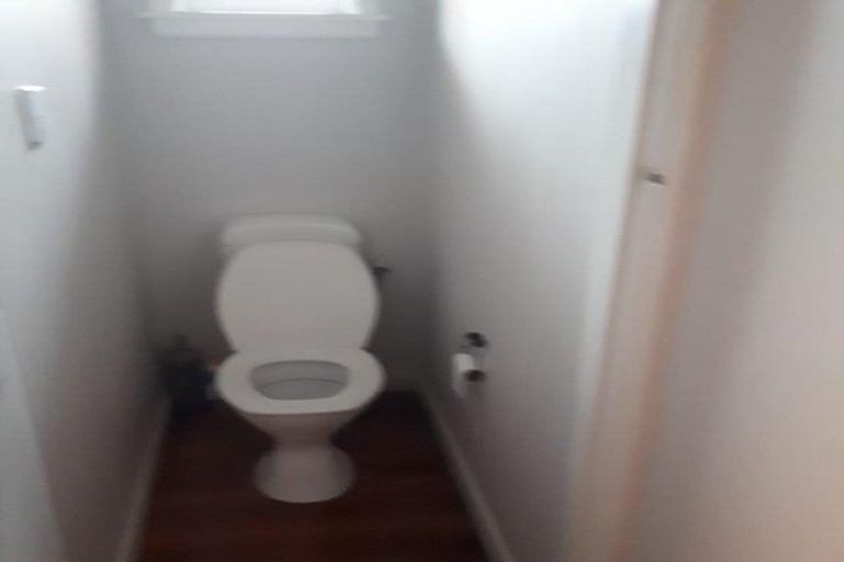 Photo of property in 1/5 Newbridge Place, Ilam, Christchurch, 8041