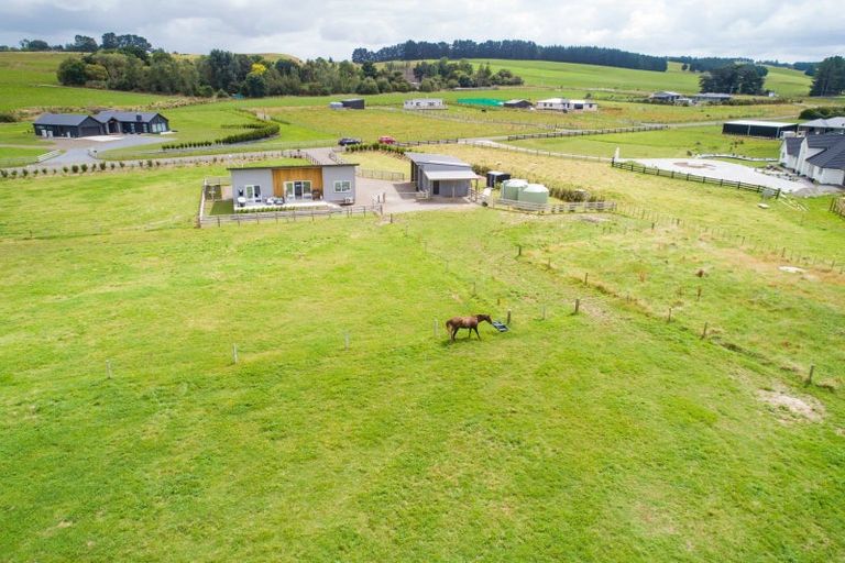 Photo of property in 33 Meavy Lane, Ashhurst, Palmerston North, 4470