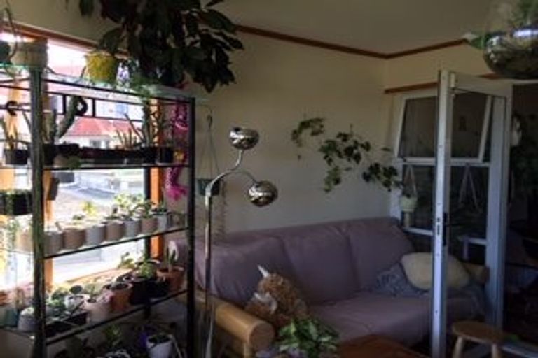 Photo of property in 2a Fenton Circus, Orakei, Auckland, 1071