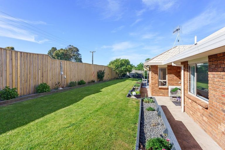 Photo of property in 3 Stella Court, Paraparaumu, 5032