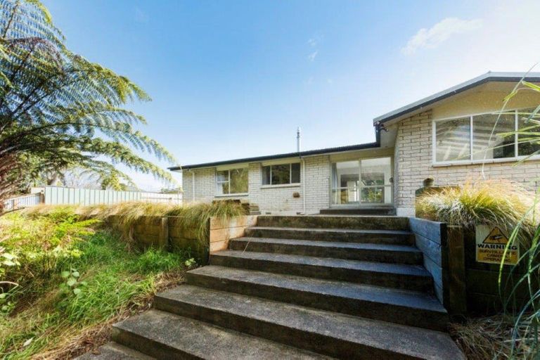 Photo of property in 84 Buick Crescent, Awapuni, Palmerston North, 4412