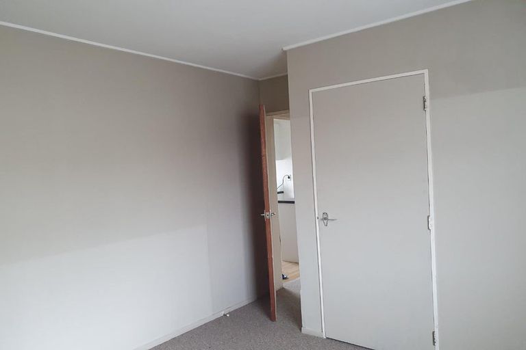 Photo of property in 40h Leighton Avenue, Waiwhetu, Lower Hutt, 5010