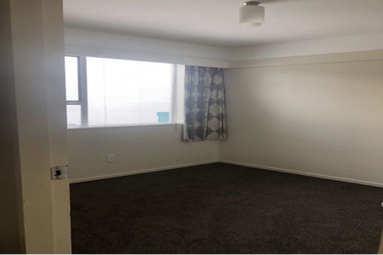 Photo of property in 3/24 Caesars Place, Churton Park, Wellington, 6037