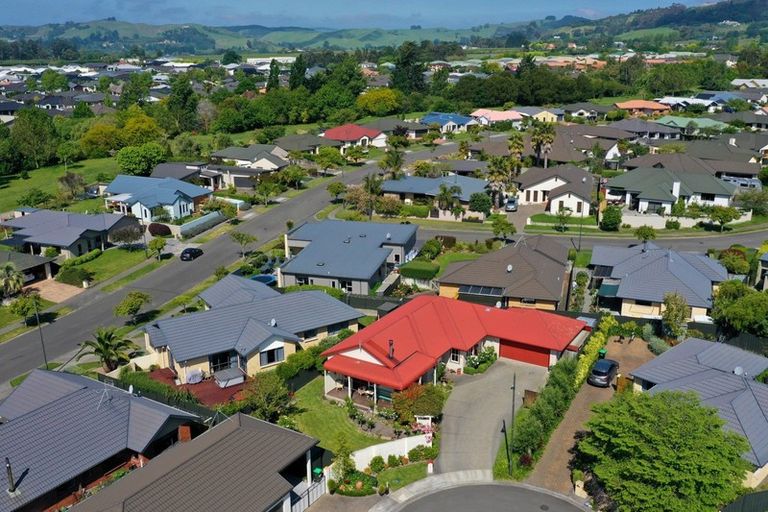 Photo of property in 3 Sebal Place, Havelock North, 4130