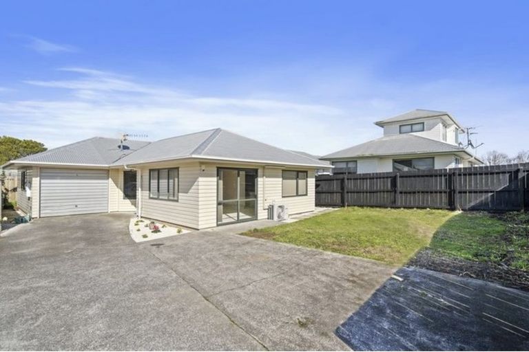 Photo of property in 1/25 Oratu Place, Manurewa, Auckland, 2102