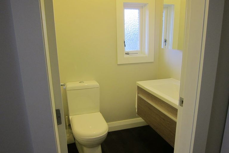 Photo of property in 73 Standen Street, Karori, Wellington, 6012