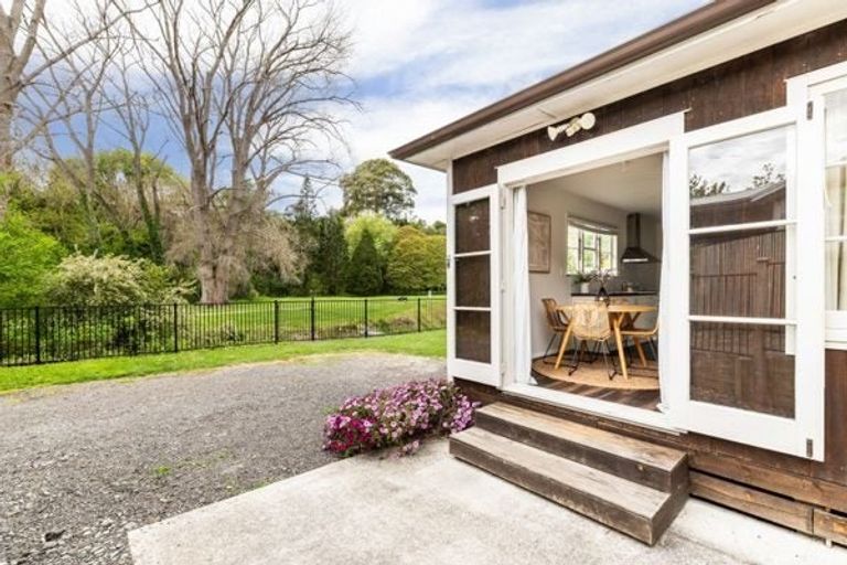 Photo of property in 15 Keirunga Road, Havelock North, 4130