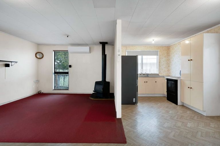 Photo of property in 6 Trimble Place, Bell Block, New Plymouth, 4312