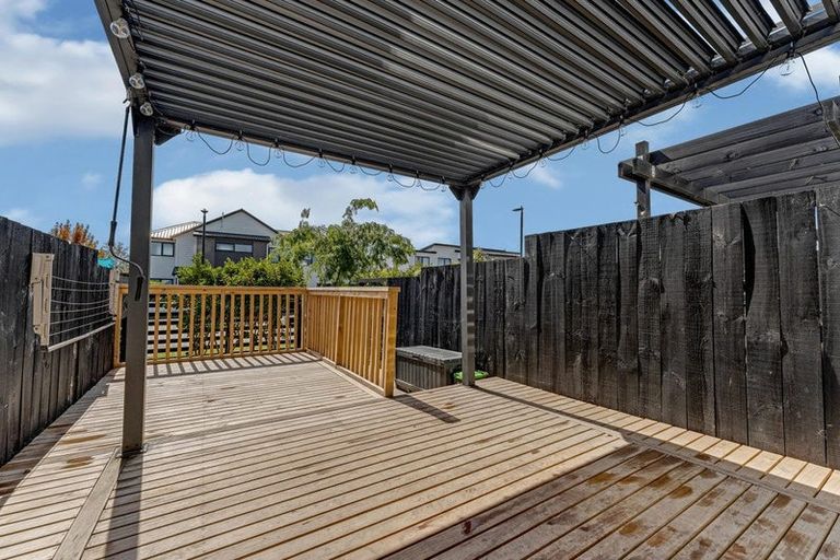 Photo of property in 4 Timbermill Road, Whenuapai, Auckland, 0618