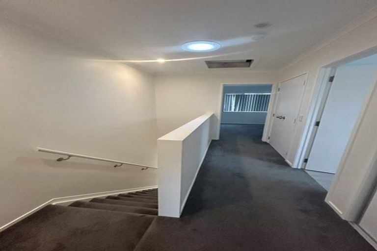 Photo of property in 15 Sealord Place, Manurewa, Auckland, 2102