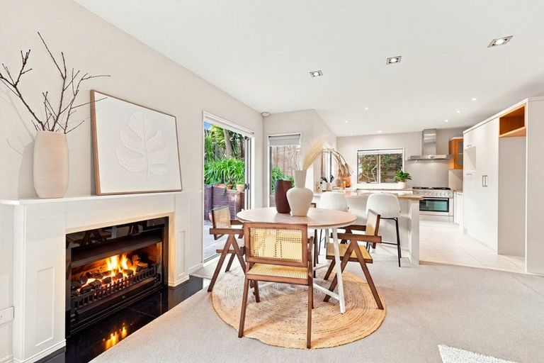Photo of property in 1b Brighton Terrace, Mairangi Bay, Auckland, 0630
