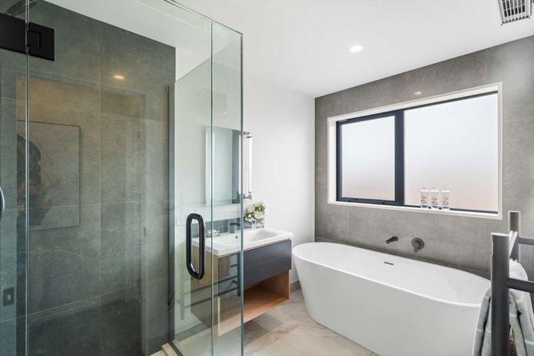 Photo of property in 3 Higgins Street, Woodend, 7610