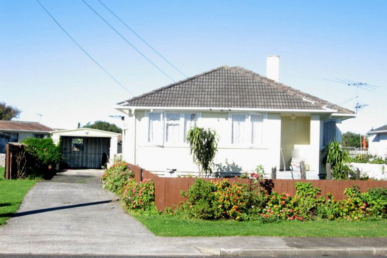 Photo of property in 6 Healy Road, Manurewa, Auckland, 2102