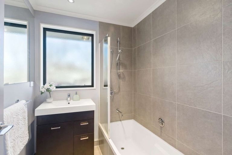 Photo of property in 14 Portchester Street, Aranui, Christchurch, 8061