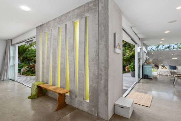 Photo of property in 5 Harbour View Road, Point Wells, Warkworth, 0986