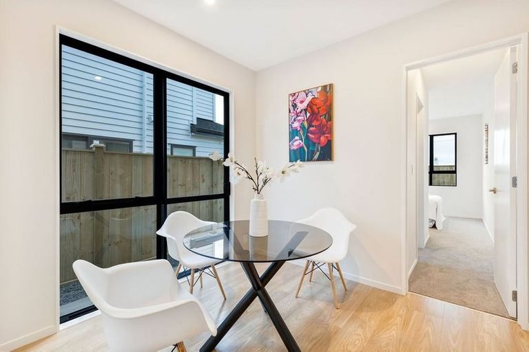 Photo of property in 60 Tir Conaill Avenue, Flat Bush, Auckland, 2019
