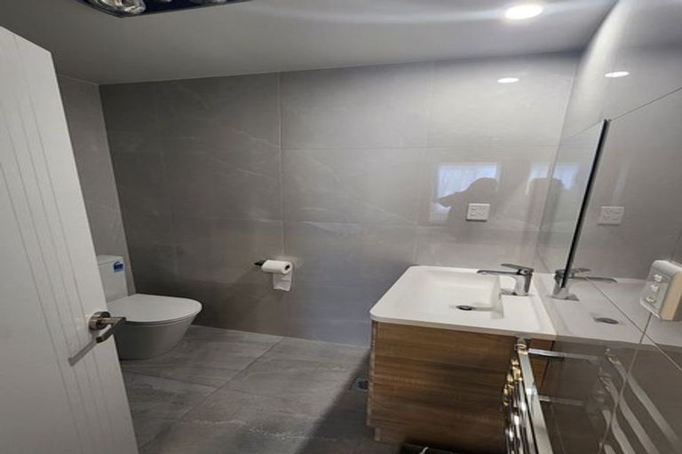 Photo of property in 2c Finnerty Avenue, Bucklands Beach, Auckland, 2014