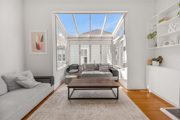 Photo of property in 20 Milton Road, Mount Eden, Auckland, 1024