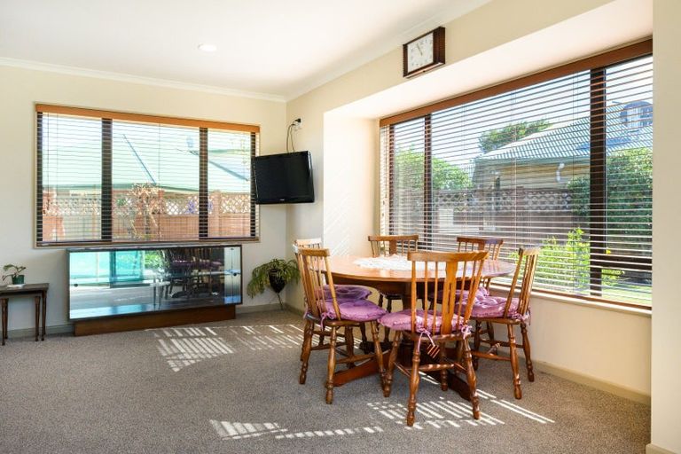Photo of property in 48 Clearview Drive, Milson, Palmerston North, 4414