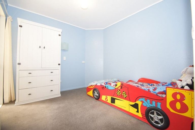 Photo of property in 236 Kaipara Flats Road, Dome Forest, Warkworth, 0981