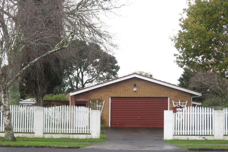 Photo of property in 38 Claude Road, Hillpark, Auckland, 2102