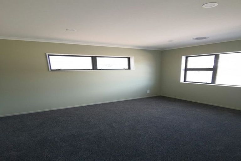 Photo of property in 69 Melksham Drive, Churton Park, Wellington, 6037