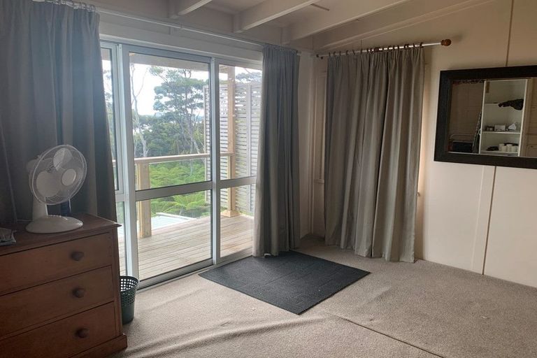 Photo of property in 140 Attwood Road, Paremoremo, Auckland, 0632