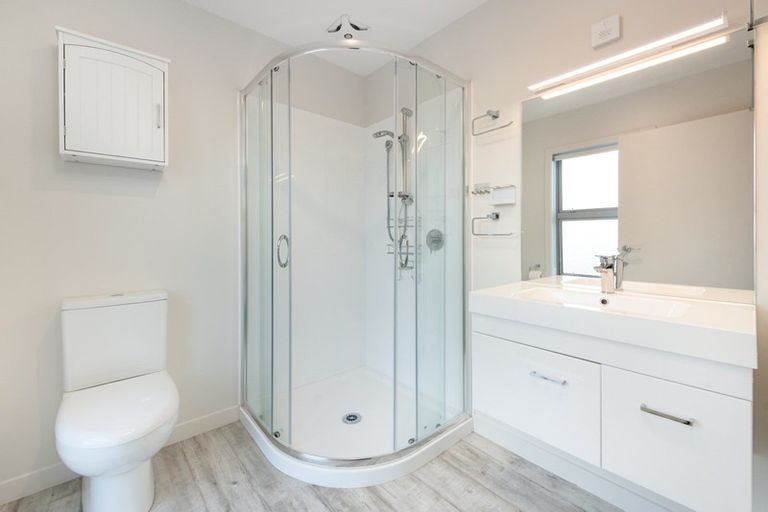 Photo of property in 2 Boulder Lane, Pyes Pa, Tauranga, 3112