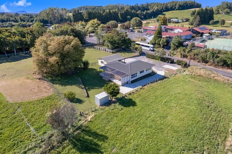 Photo of property in 295 Kaharoa Road, Hamurana, Rotorua, 3096