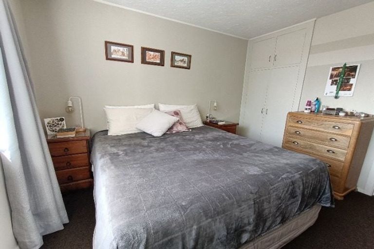 Photo of property in 4/64 Lonsdale Street, New Brighton, Christchurch, 8083