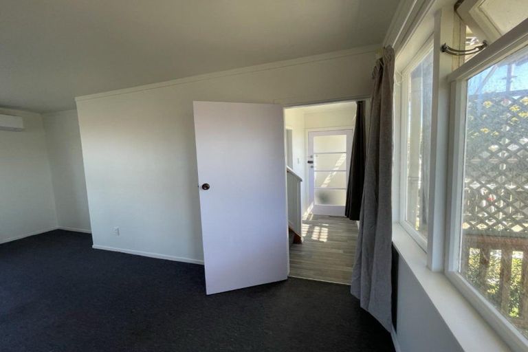 Photo of property in 8 Matipo Street, Castlecliff, Whanganui, 4501
