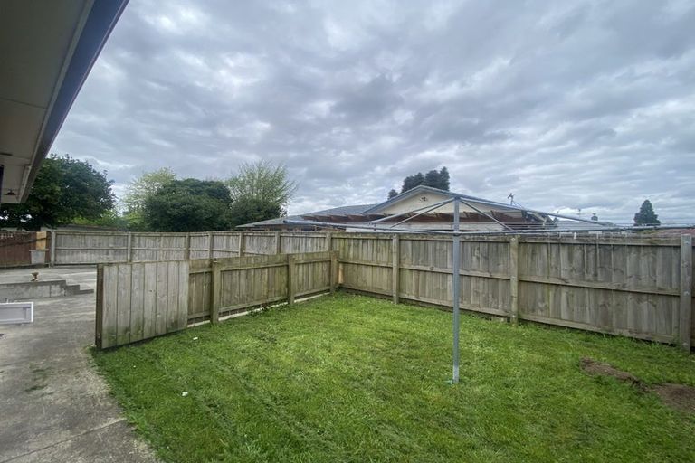 Photo of property in 11 Cosgrave Road, Papakura, 2110