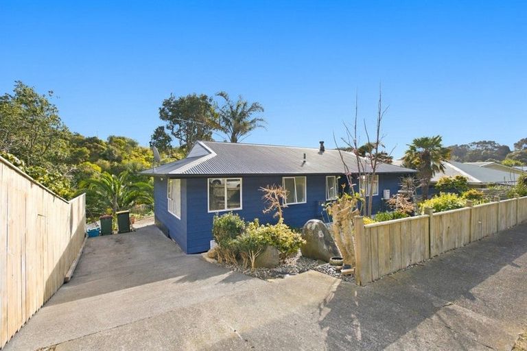Photo of property in 44 Rangitake Drive, Spotswood, New Plymouth, 4310