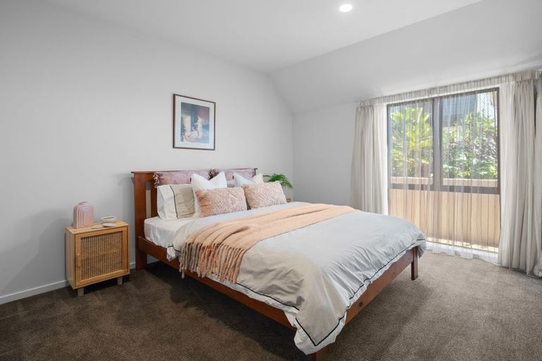 Photo of property in 9 Petworth Place, Westmorland, Christchurch, 8025