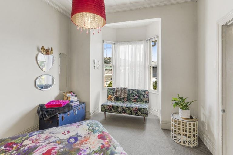 Photo of property in 44 Eastbourne Street, Caversham, Dunedin, 9012