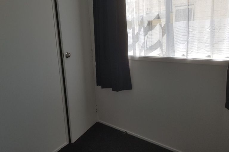 Photo of property in 5 Tangelo Place, Bucklands Beach, Auckland, 2012