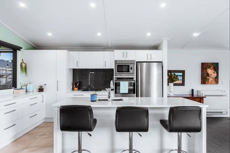 Photo of property in 10 Windsor Street, Richmond Heights, Taupo, 3330